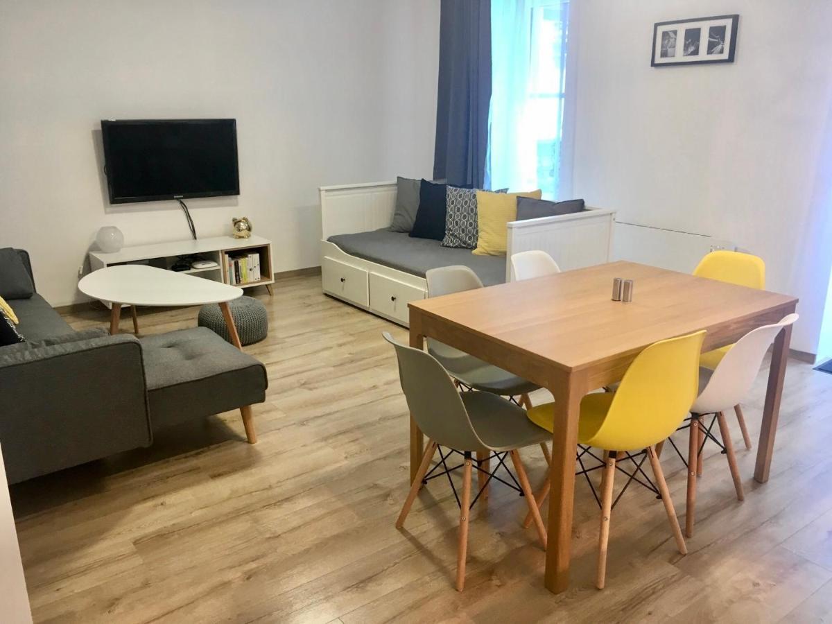 Apartman U Stoly Яхимов Екстериор снимка
